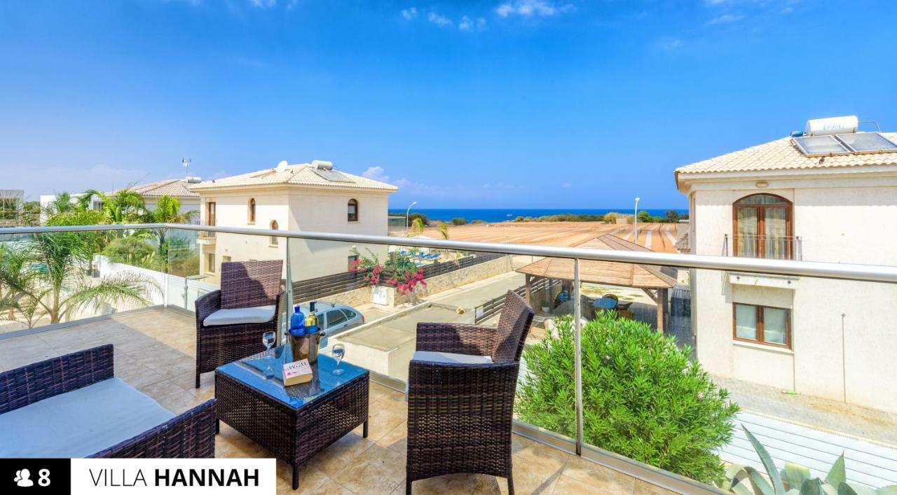 Blue Water Bay Villas Paralimni Eksteriør billede