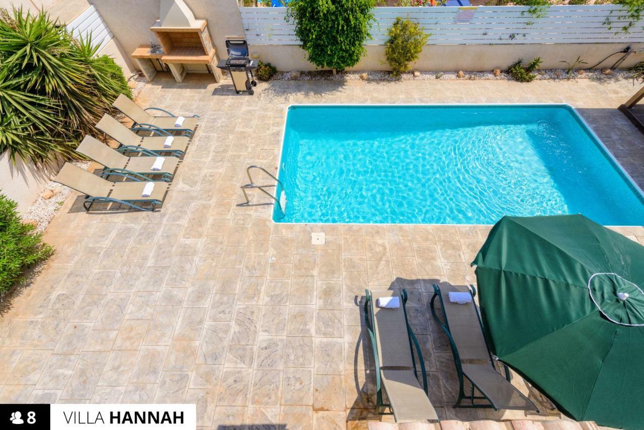 Blue Water Bay Villas Paralimni Eksteriør billede